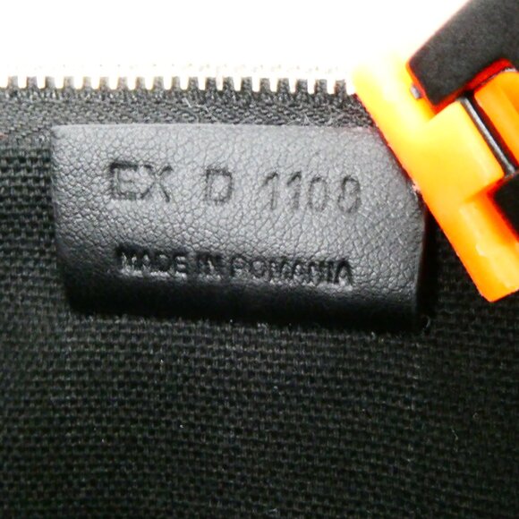 AUTHENTIC Givenchy Black Leather‎ Clutch Handbag - Picture 6 of 6